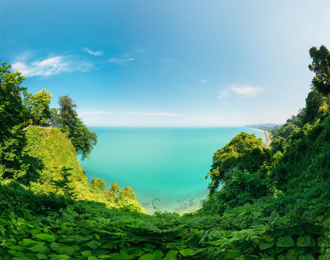 ✨ جورجيا… أوروبا بطبيعة ساحرة وأسعار مناسبة 🇬🇪