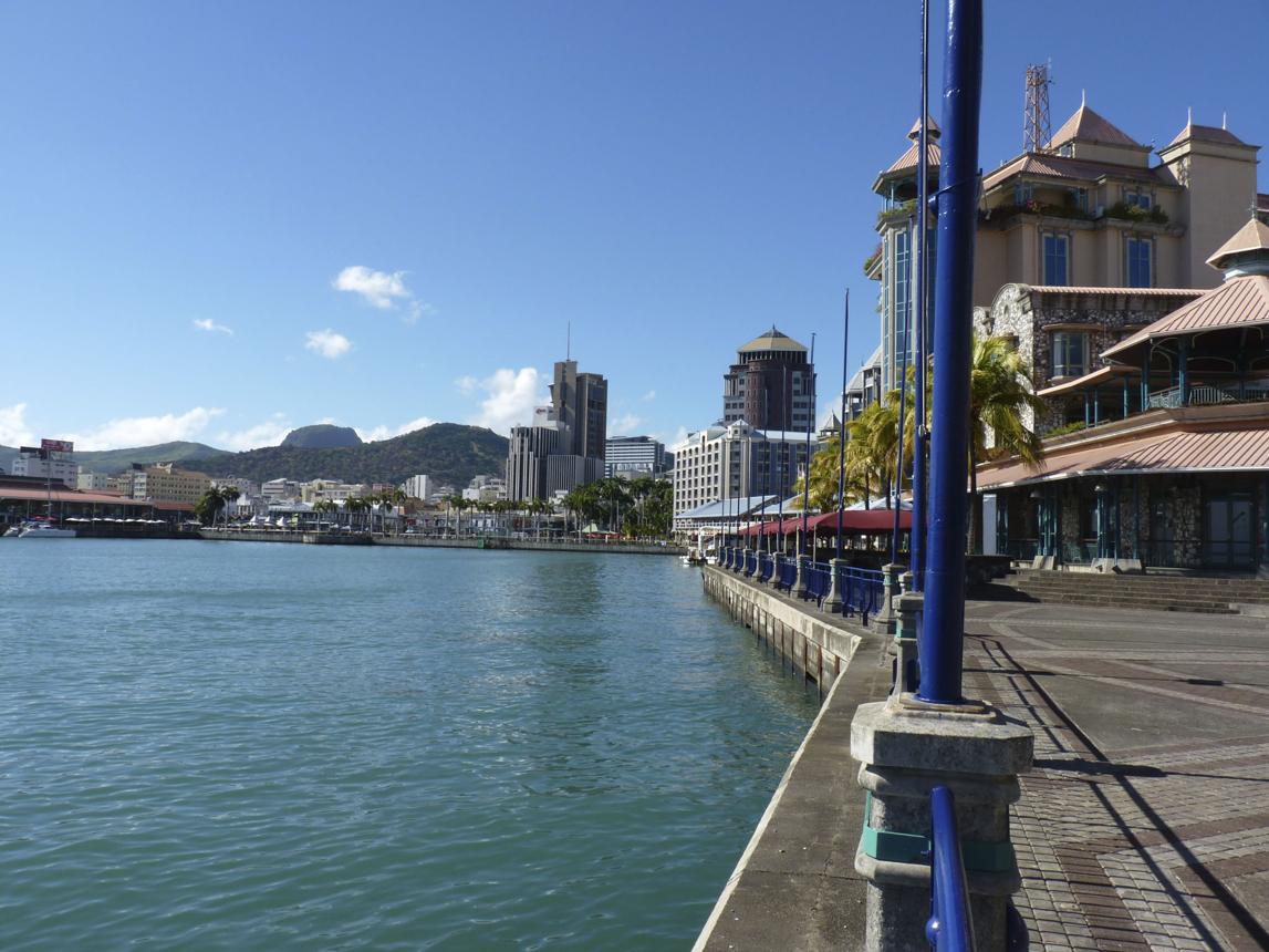 ✨ موريشيوس… جزيرة الأحلام بين الطبيعة والمغامرة 🌴