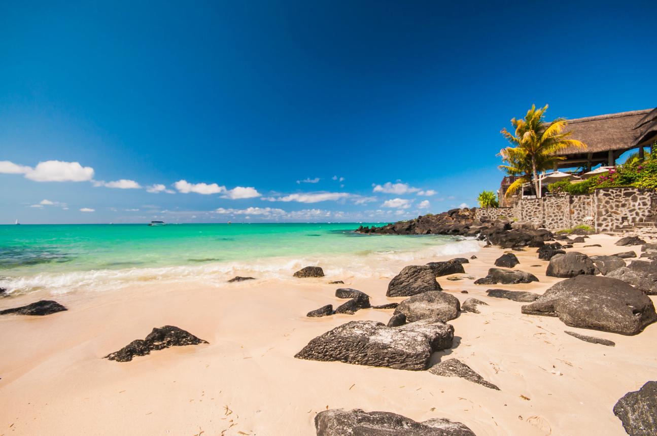 ✨ موريشيوس… جزيرة الأحلام بين الطبيعة والمغامرة 🌴